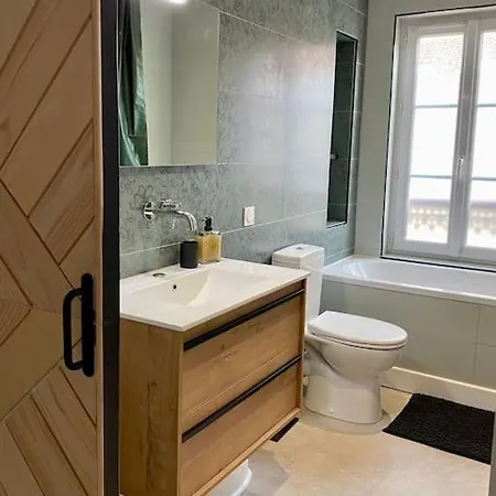 Ferienhaus Maison Fleurs De Bobo